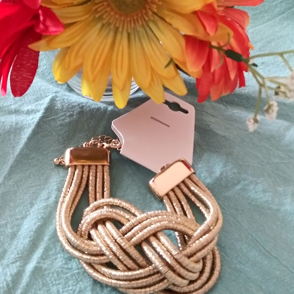 Bracelet - Picture 1 of 4